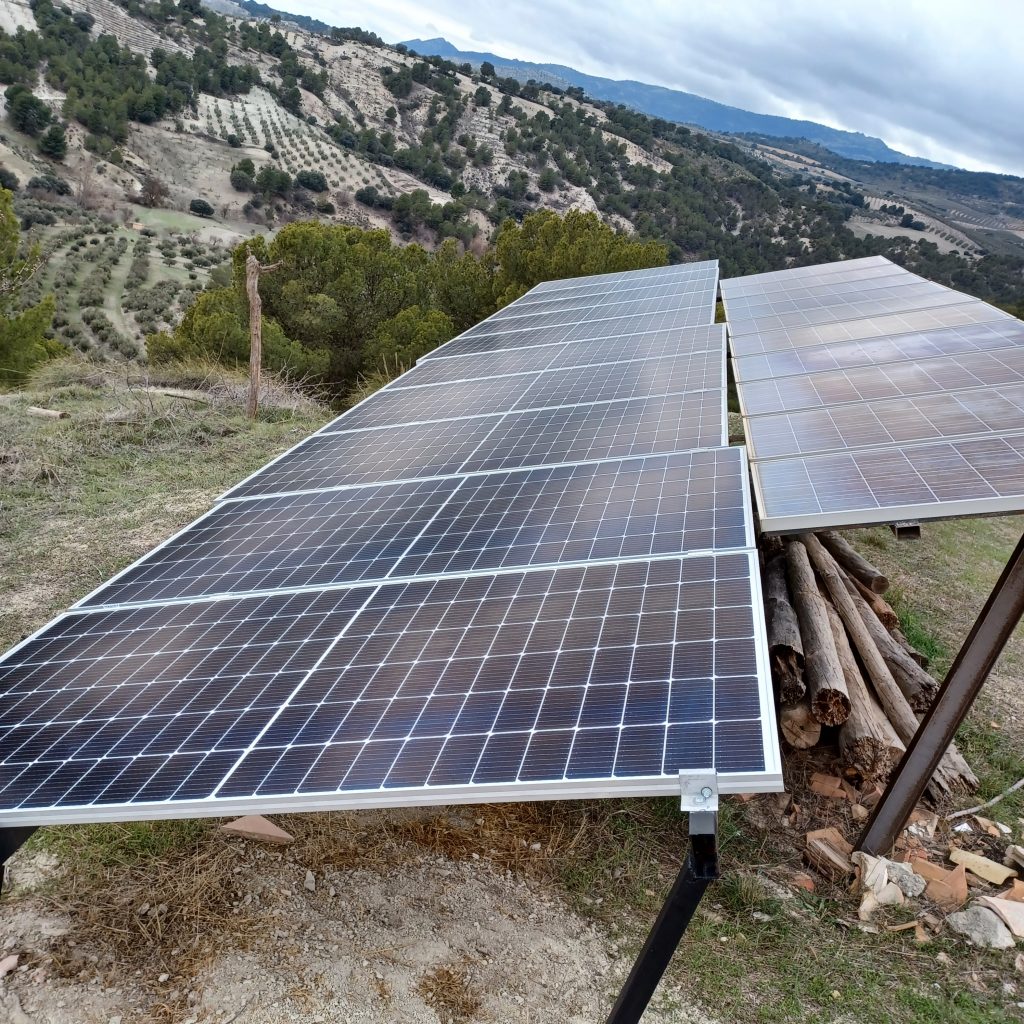 Placas Solares Casa Rural El Geco Verde en Castril
